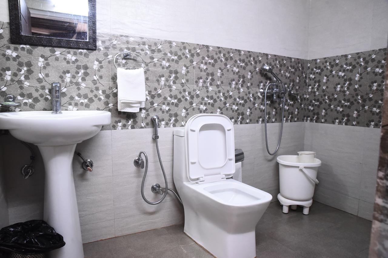 Hotel Skylark Nainital Esterno foto